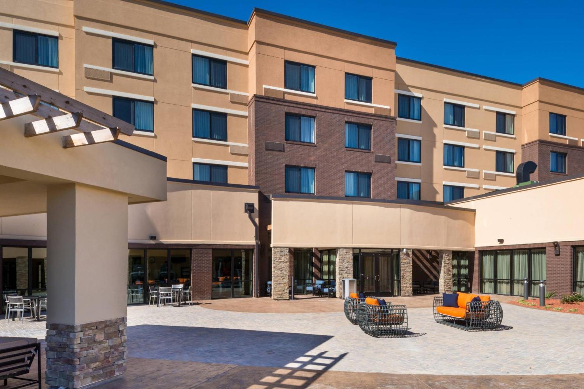 Courtyard By Marriott Jacksonville Exteriér fotografie